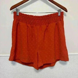 Misia shorts Women’s Size L Embroidered Mom W/ Pockets